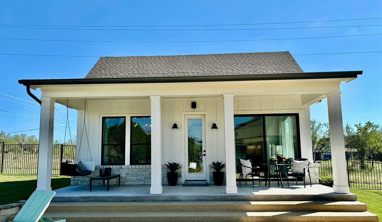 Recently completed Dallas backyard ADU by HN Construction & Remodeling